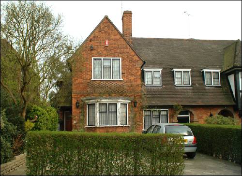 10 Blandford Close